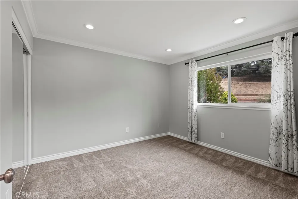 1096 Canyon View Drive La Verne, CA 91750