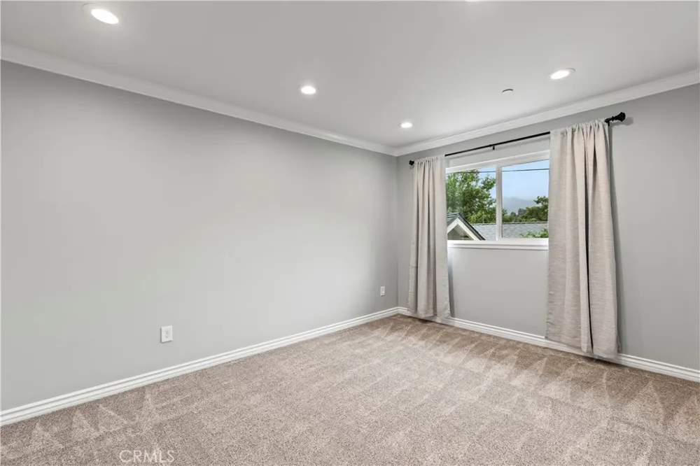 1096 Canyon View Drive La Verne, CA 91750