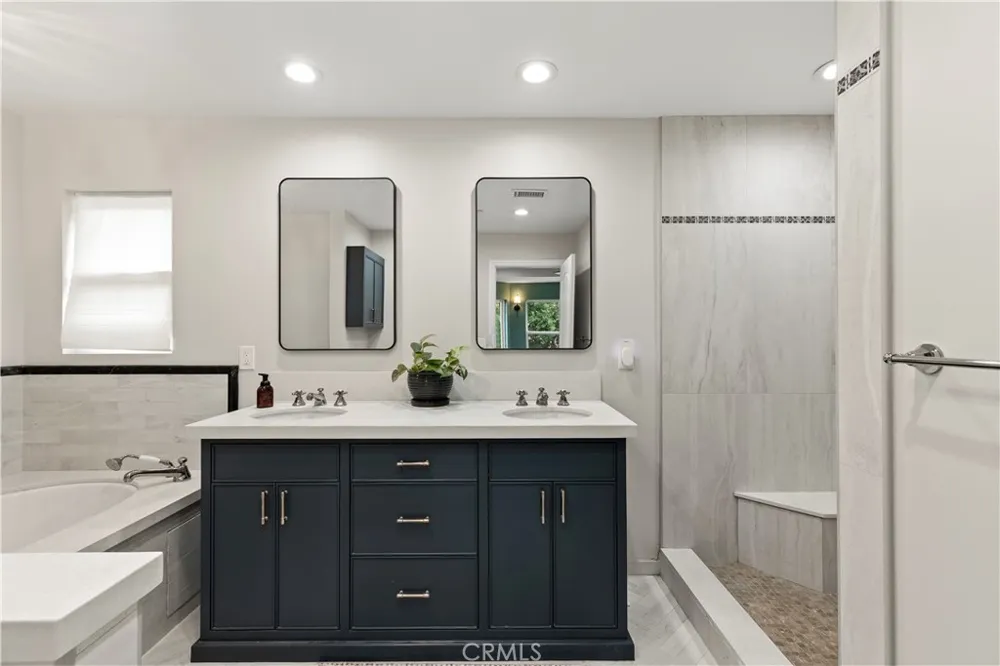 1096 Canyon View Drive La Verne, CA 91750