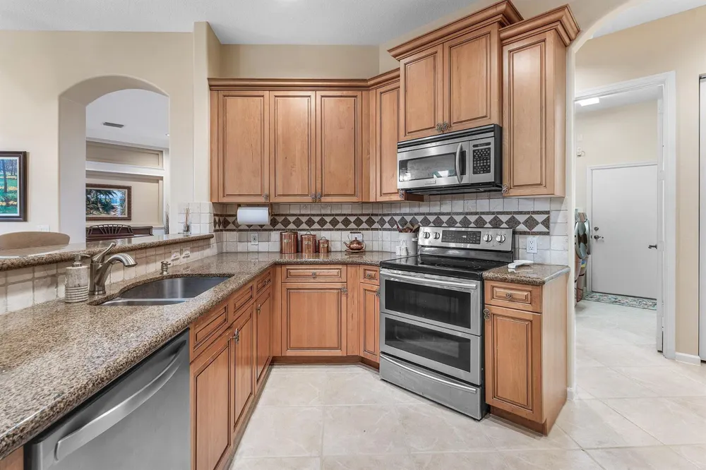11130 Silver Ridge Street Wellington, FL 33449