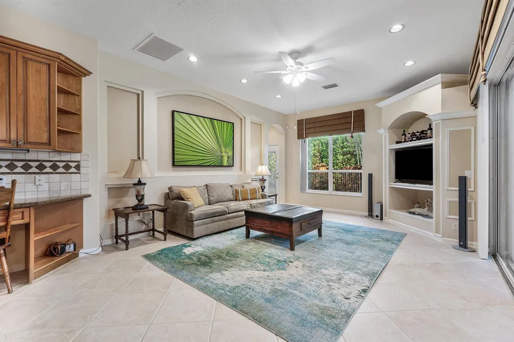 11130 Silver Ridge Street Wellington, FL 33449