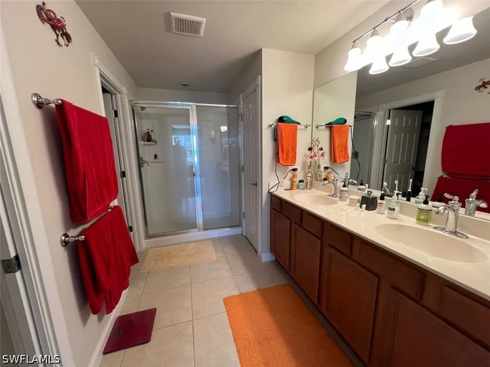 Salerno Court Naples, FL 34114