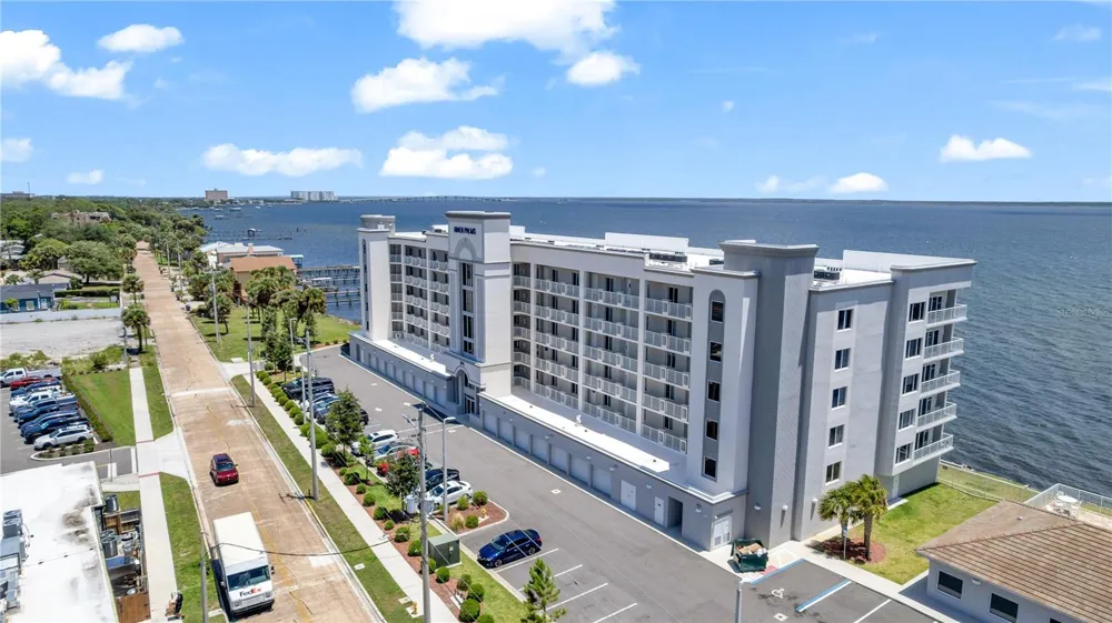1805 RIVERSIDE DRIVE #506 Titusville, FL 32780