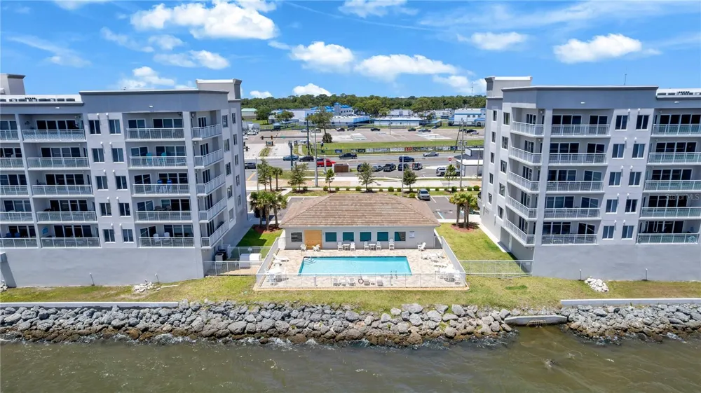 1805 RIVERSIDE DRIVE #506 Titusville, FL 32780
