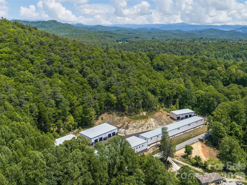 130 Speed Way #B Lake Toxaway, NC 28747