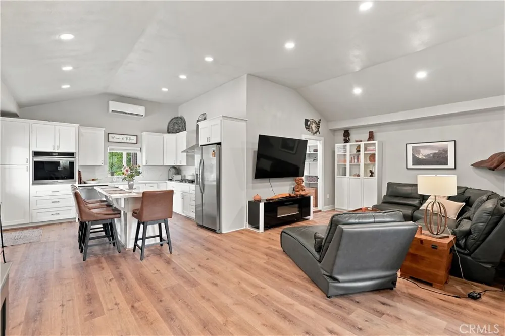 9265 Linden Avenue Atascadero, CA 93422