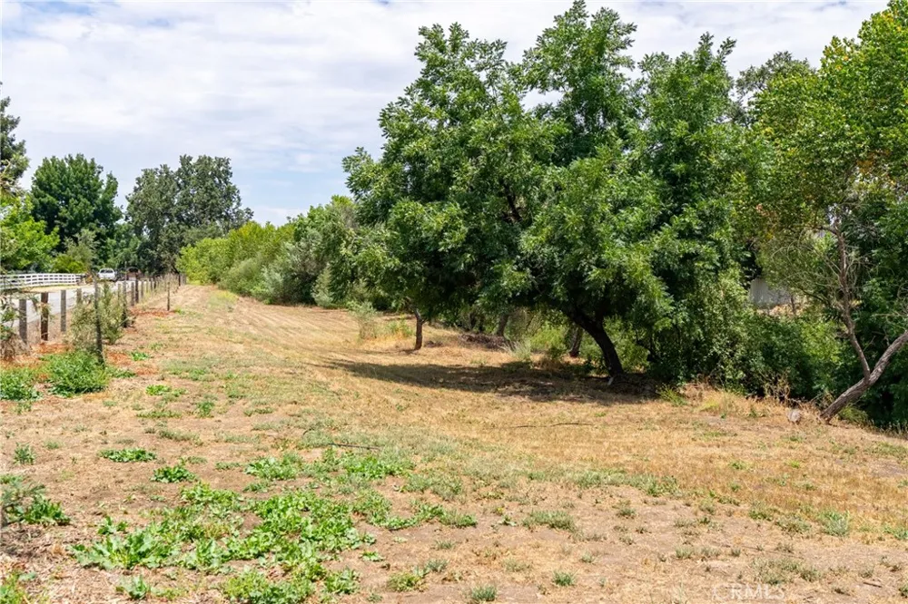 9265 Linden Avenue Atascadero, CA 93422
