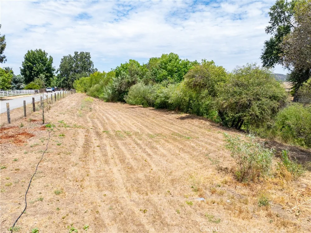 9265 Linden Avenue Atascadero, CA 93422