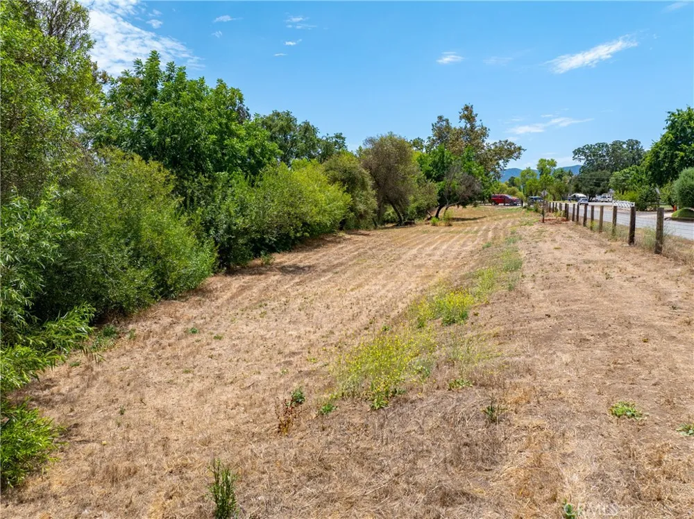 9265 Linden Avenue Atascadero, CA 93422