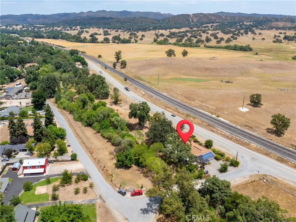 9265 Linden Avenue Atascadero, CA 93422