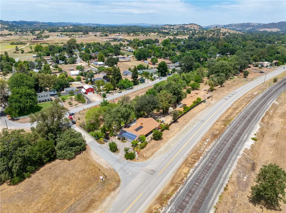 9265 Linden Avenue Atascadero, CA 93422