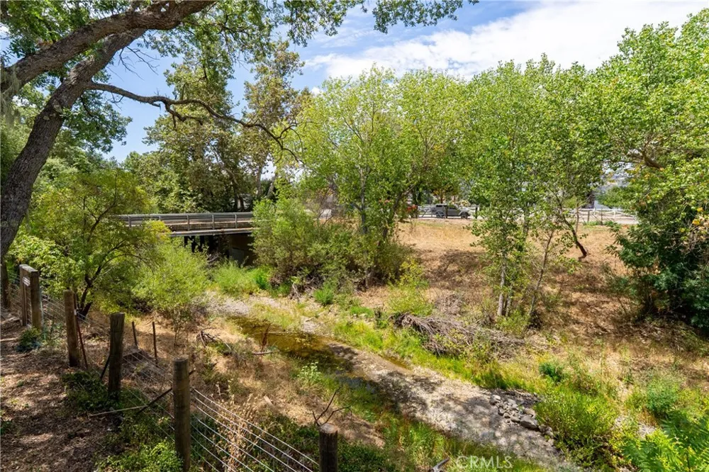 9265 Linden Avenue Atascadero, CA 93422