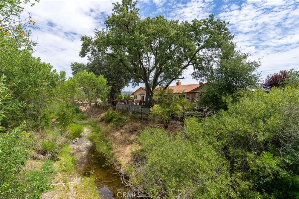 9265 Linden Avenue Atascadero, CA 93422