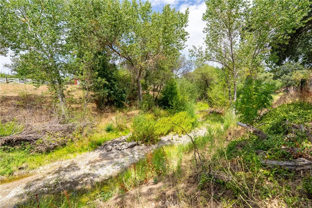 9265 Linden Avenue Atascadero, CA 93422