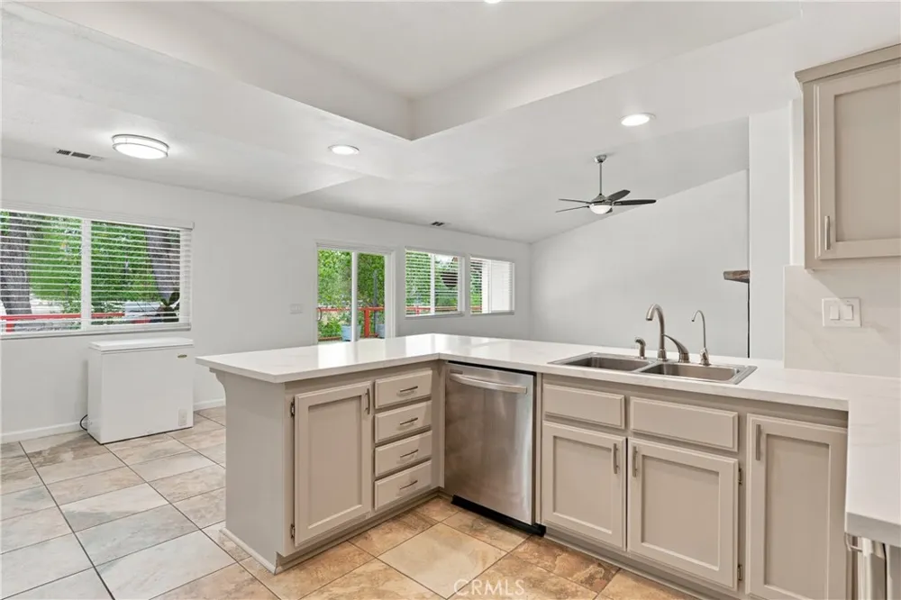 9265 Linden Avenue Atascadero, CA 93422