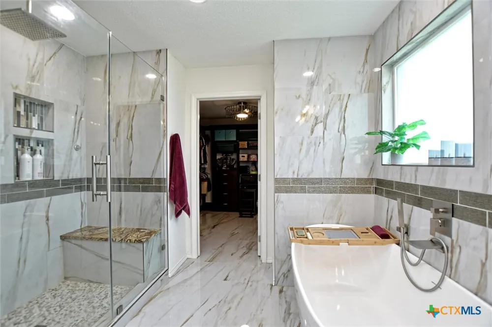 1002 W Noton Street Pflugerville, TX 78660