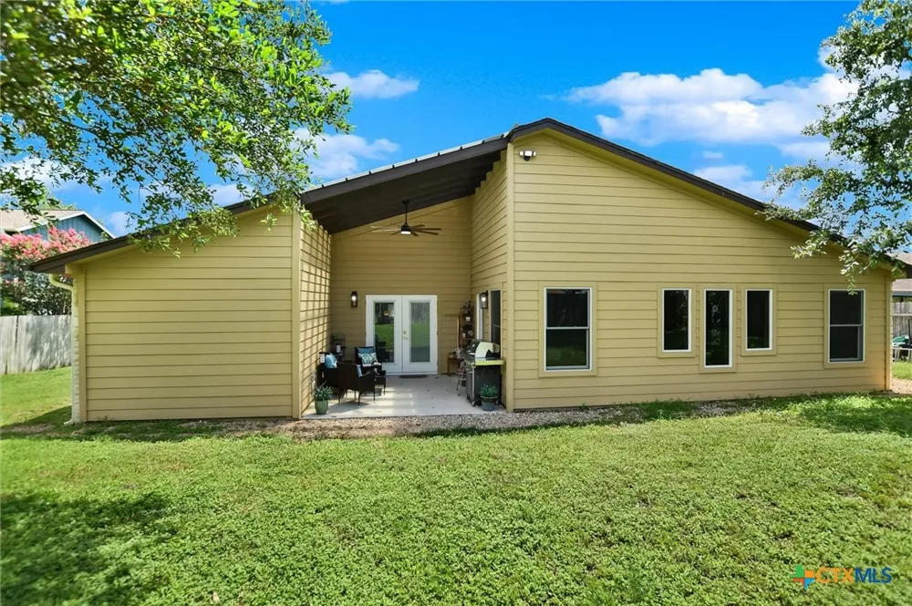 1002 W Noton Street Pflugerville, TX 78660