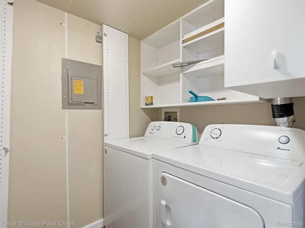 42630 Plymouth Hollow Drive #17 Plymouth Charter Township, MI 48170