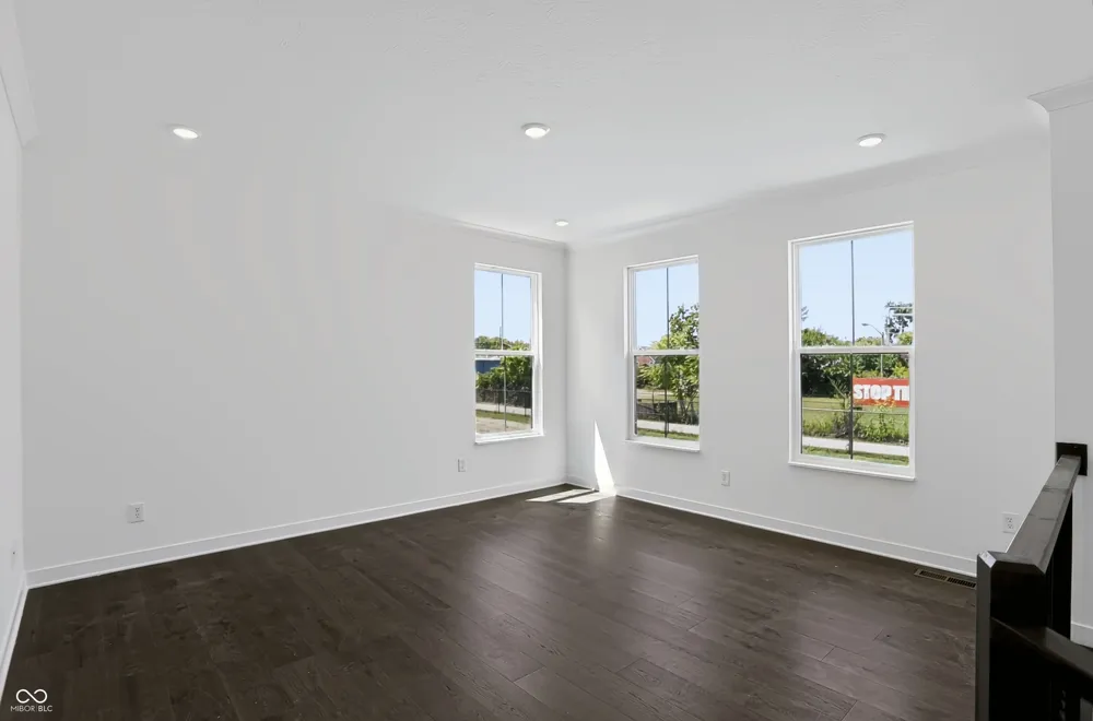 1960 Rosette Way Indianapolis, IN 46202