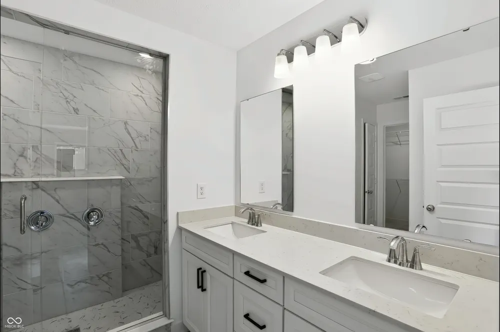 1960 Rosette Way Indianapolis, IN 46202