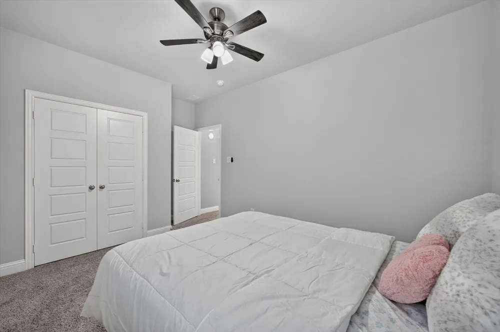12991 Vinson Drive Farmers Branch, TX 75234