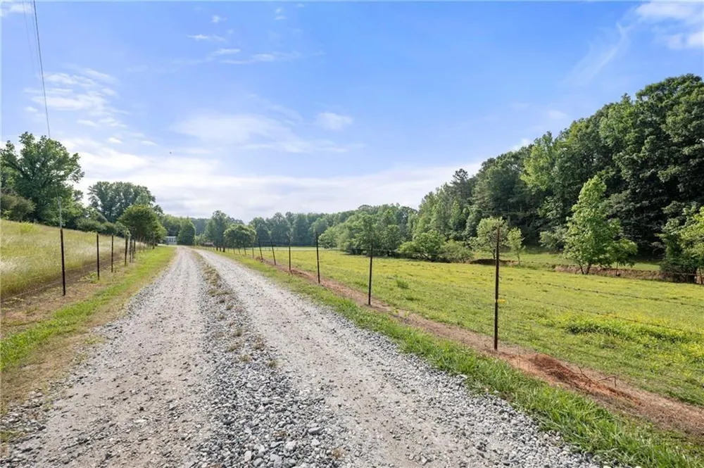00 Freeman View Trail Cleveland, GA 30528