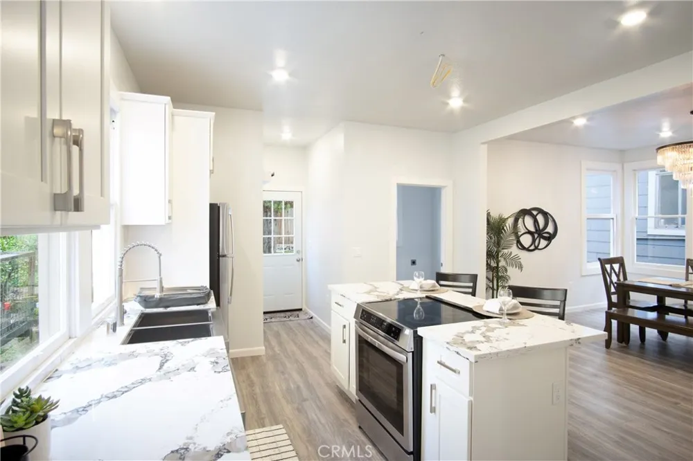 3520 Harrison Street Oakland, CA 94611