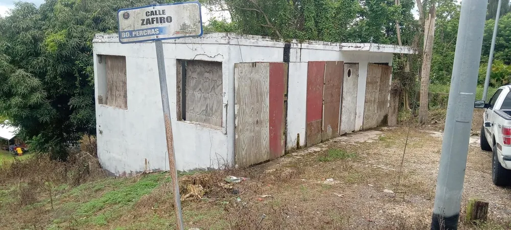 Carr. 435 COMUNIDAD PERCHAS II, CALLE ZAFIRO San Sebastian, PR 00685