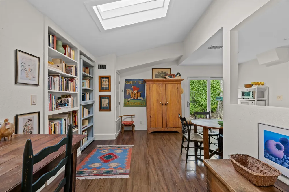 3302 Cherrywood Road Austin, TX 78722
