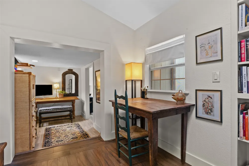 3302 Cherrywood Road Austin, TX 78722