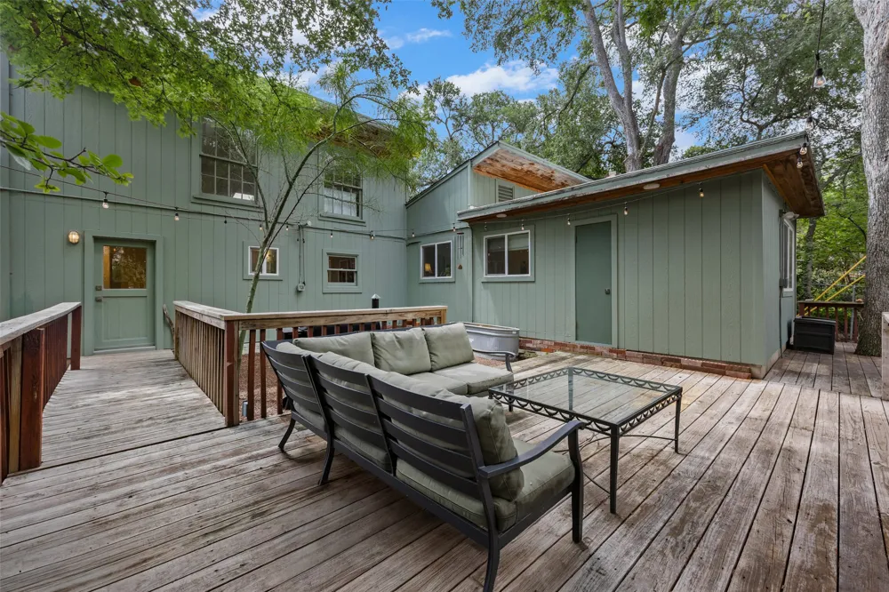3302 Cherrywood Road Austin, TX 78722