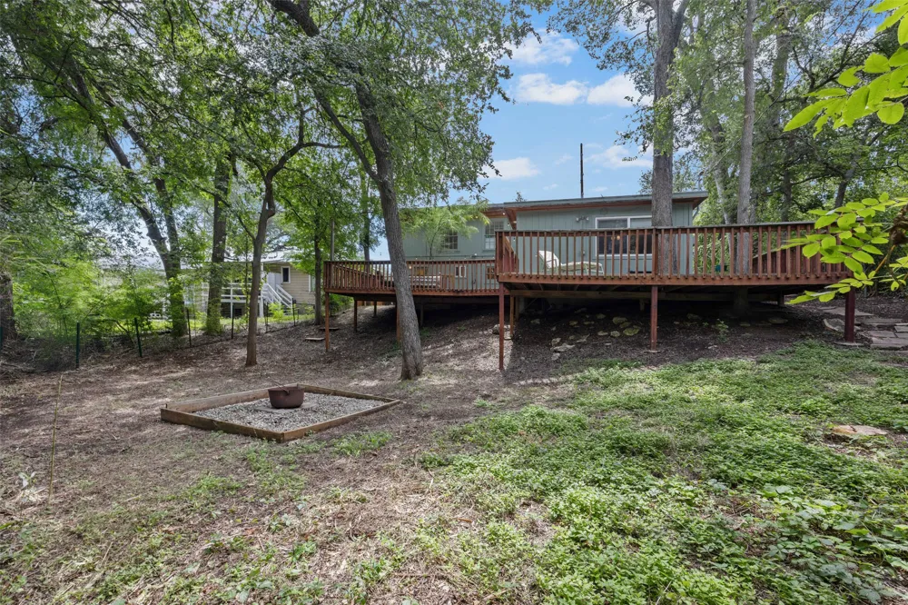 3302 Cherrywood Road Austin, TX 78722