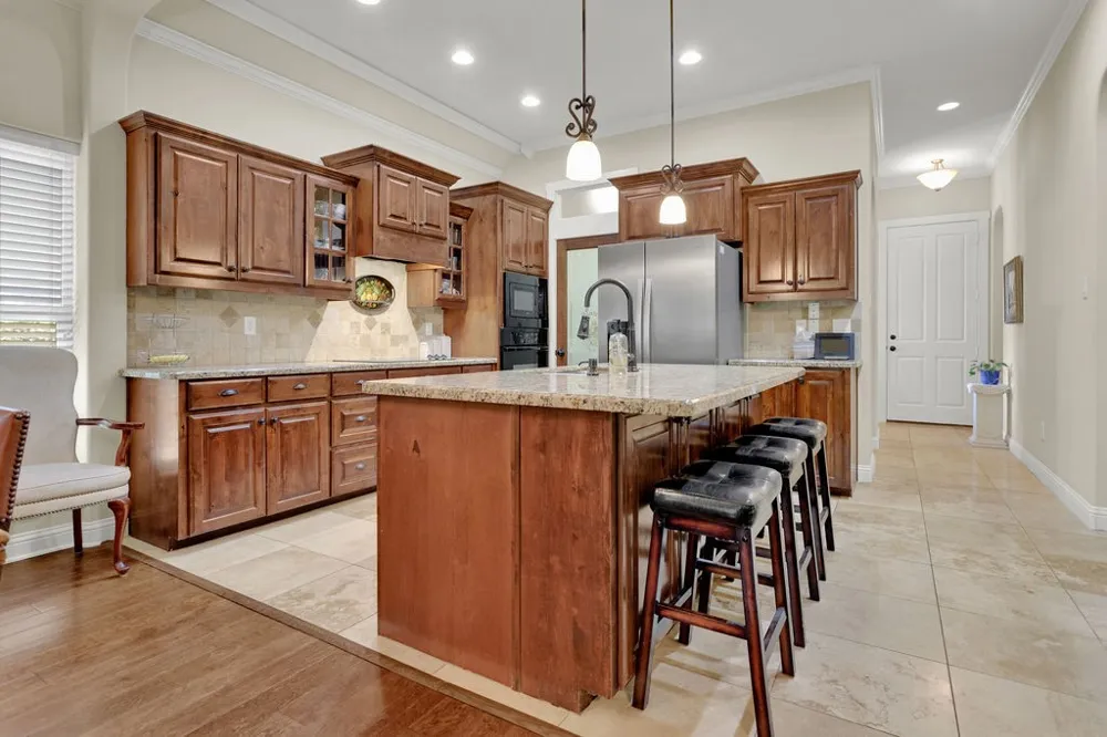 110 Timber Creek Court Lindale, TX 75771