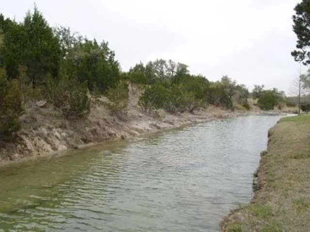 141 Hill Cove Dripping Springs, TX 78620