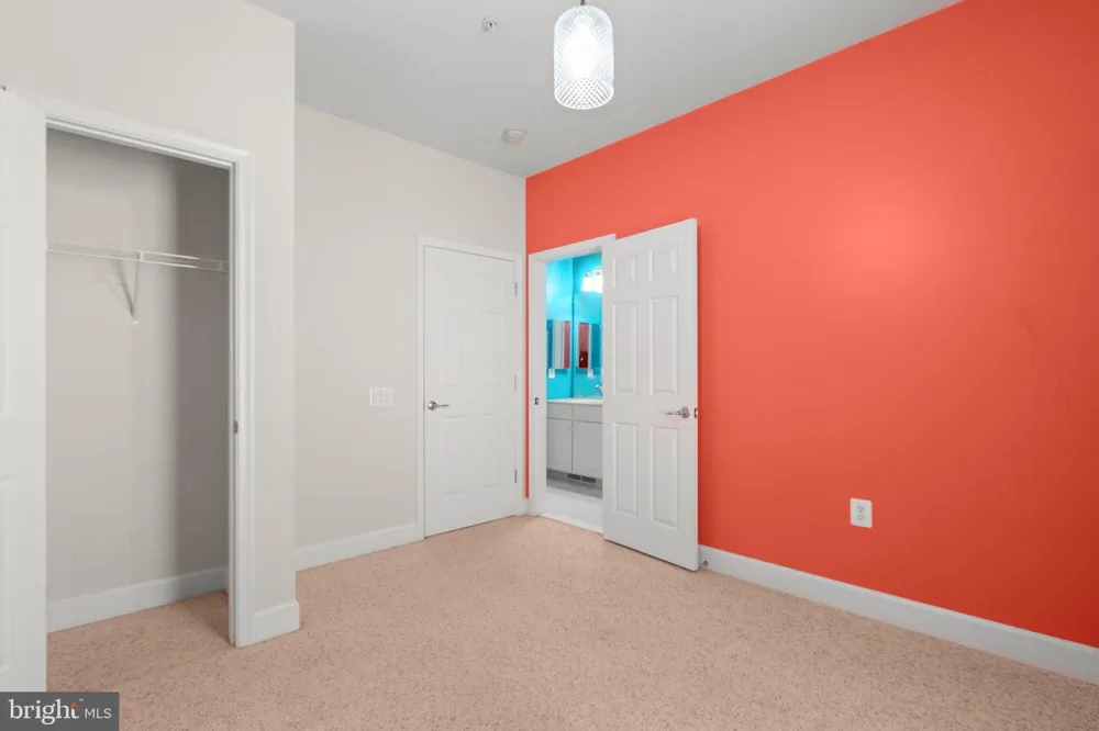 76 DENISON STREET Fredericksburg, VA 22406