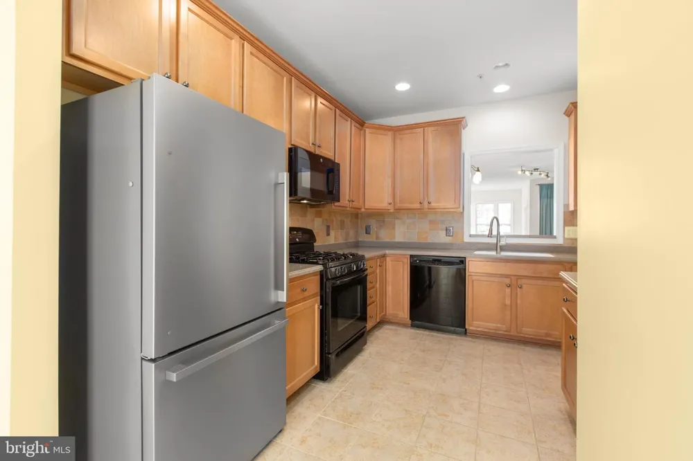 76 DENISON STREET Fredericksburg, VA 22406