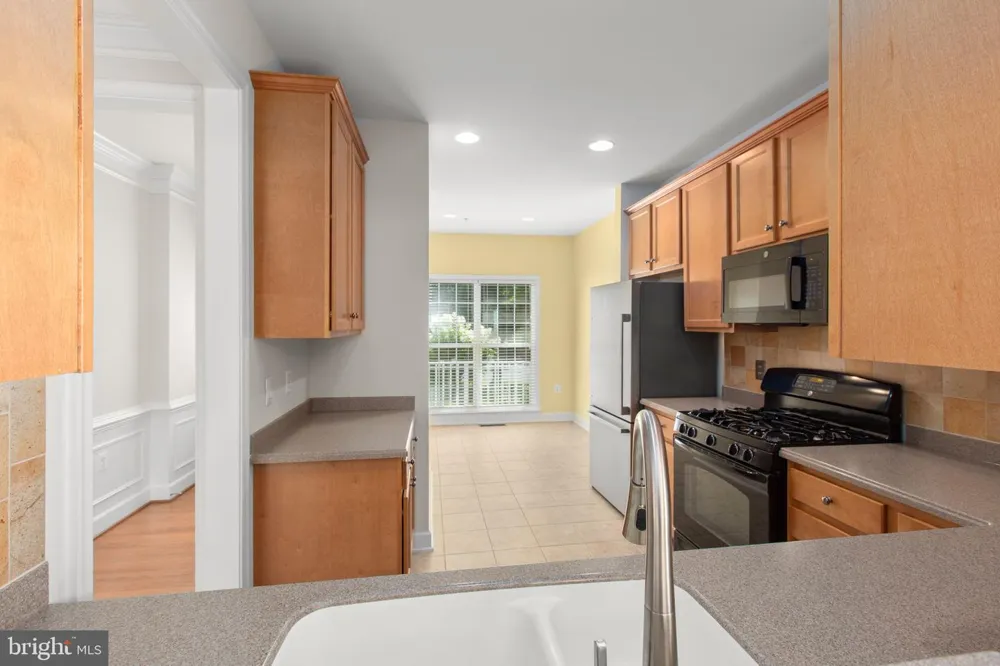 76 DENISON STREET Fredericksburg, VA 22406