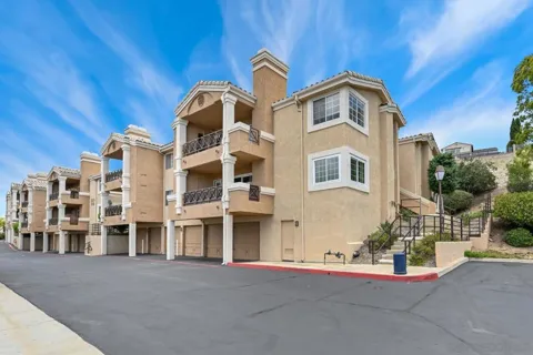 3101 Sirena Vista #129