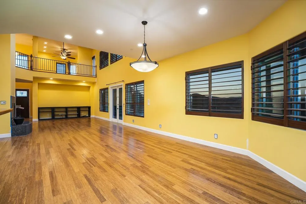11687 VALLE VISTA RD Lakeside, CA 92040