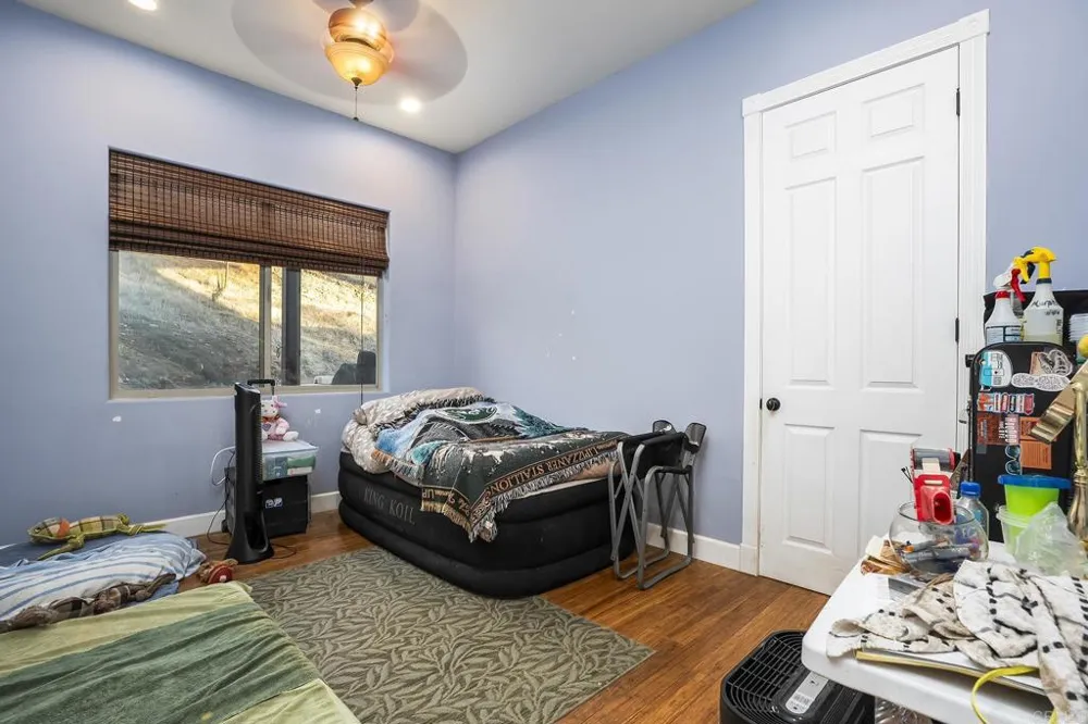 11687 VALLE VISTA RD Lakeside, CA 92040