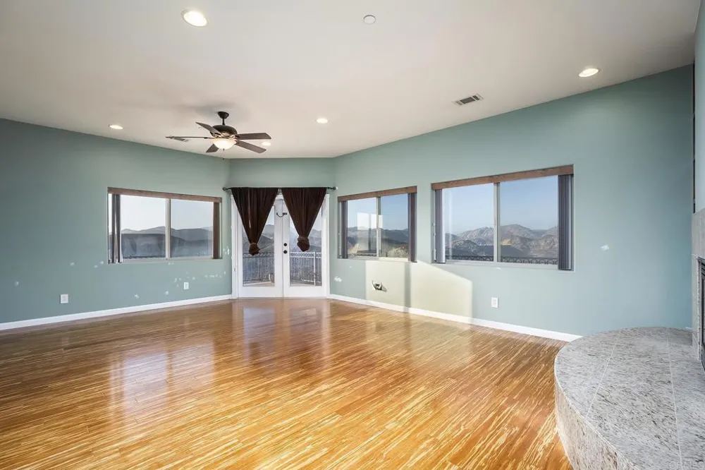 11687 VALLE VISTA RD Lakeside, CA 92040