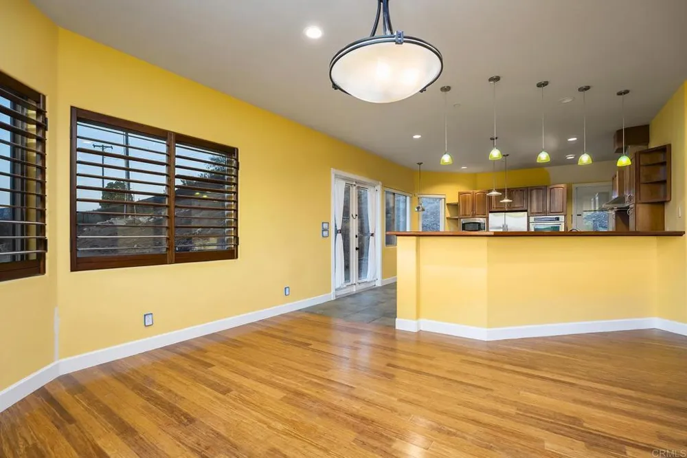 11687 VALLE VISTA RD Lakeside, CA 92040