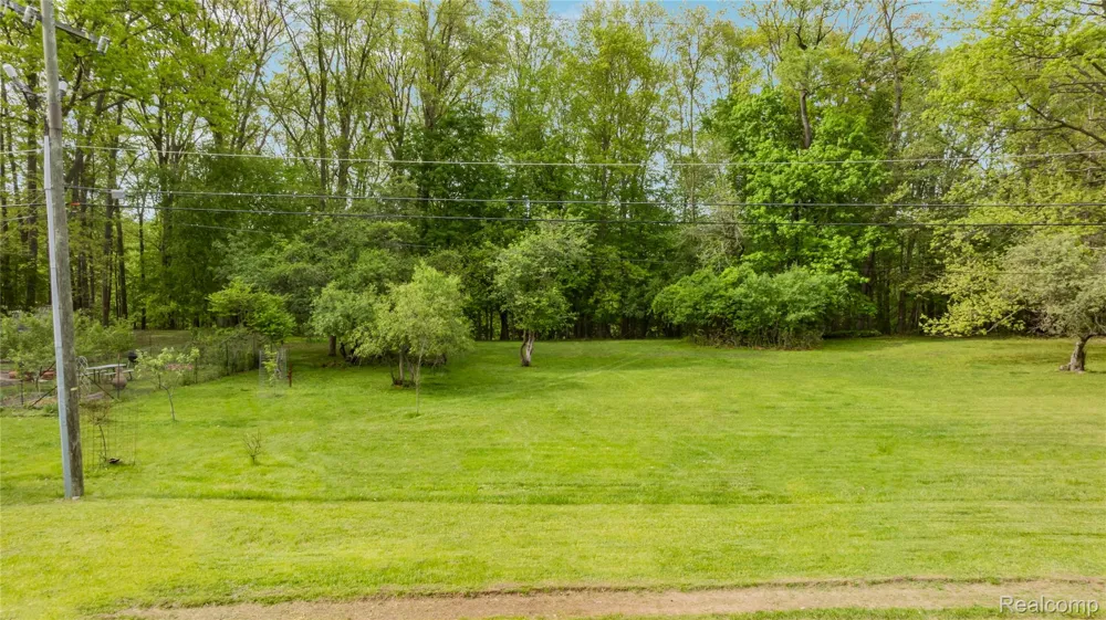 Tioga Southfield City, MI 48033