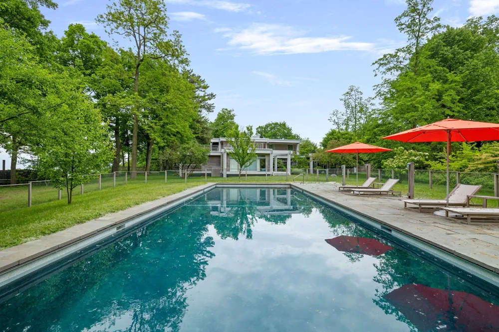 1600 Rocky Gap Road Benton Charter Township, MI 49022