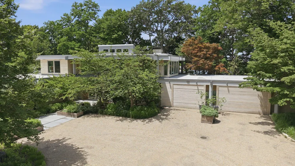 1600 Rocky Gap Road Benton Charter Township, MI 49022