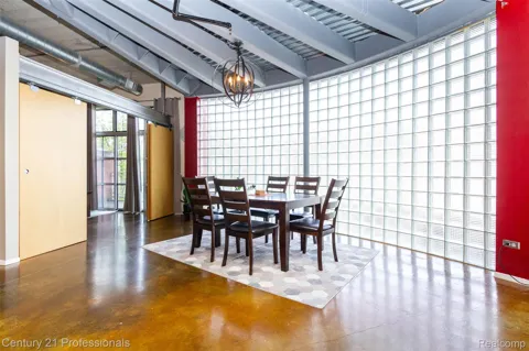 322 E Harrison Avenue #20