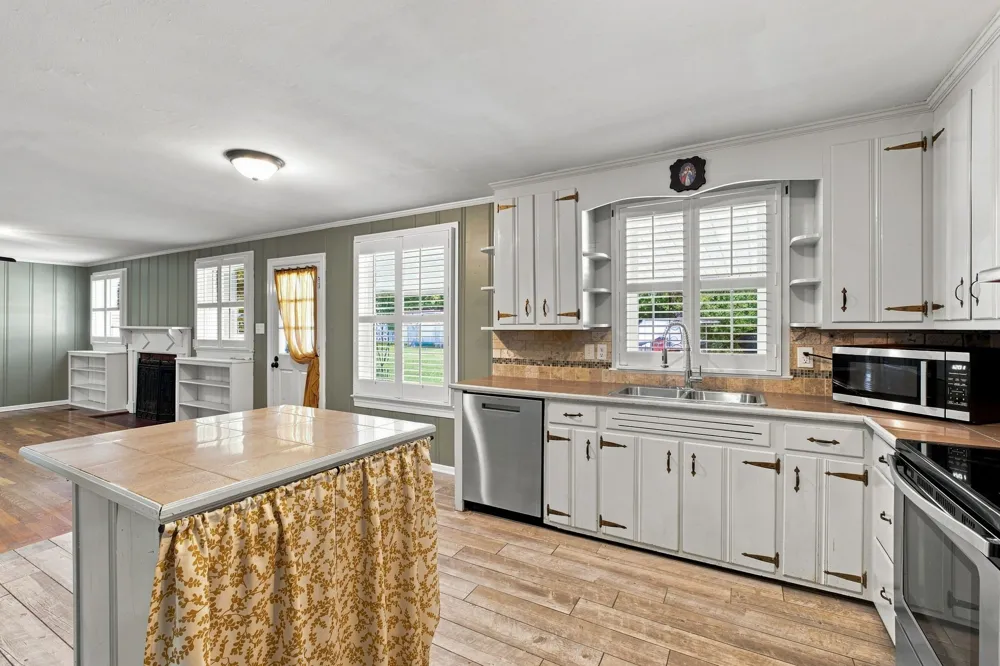 122 Hammond Ave Lebanon, TN 37087