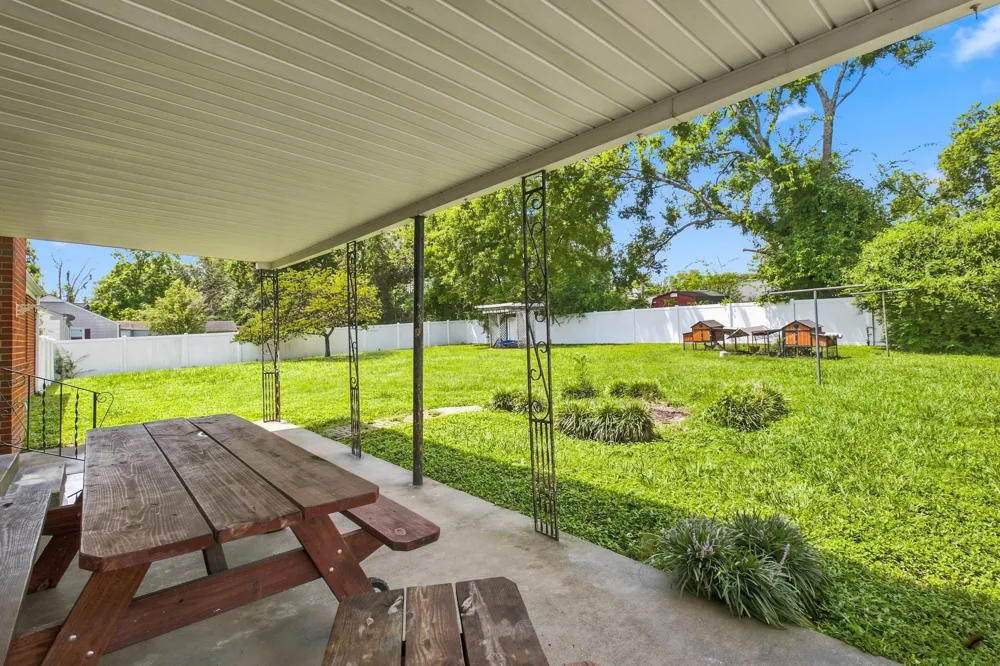 122 Hammond Ave Lebanon, TN 37087
