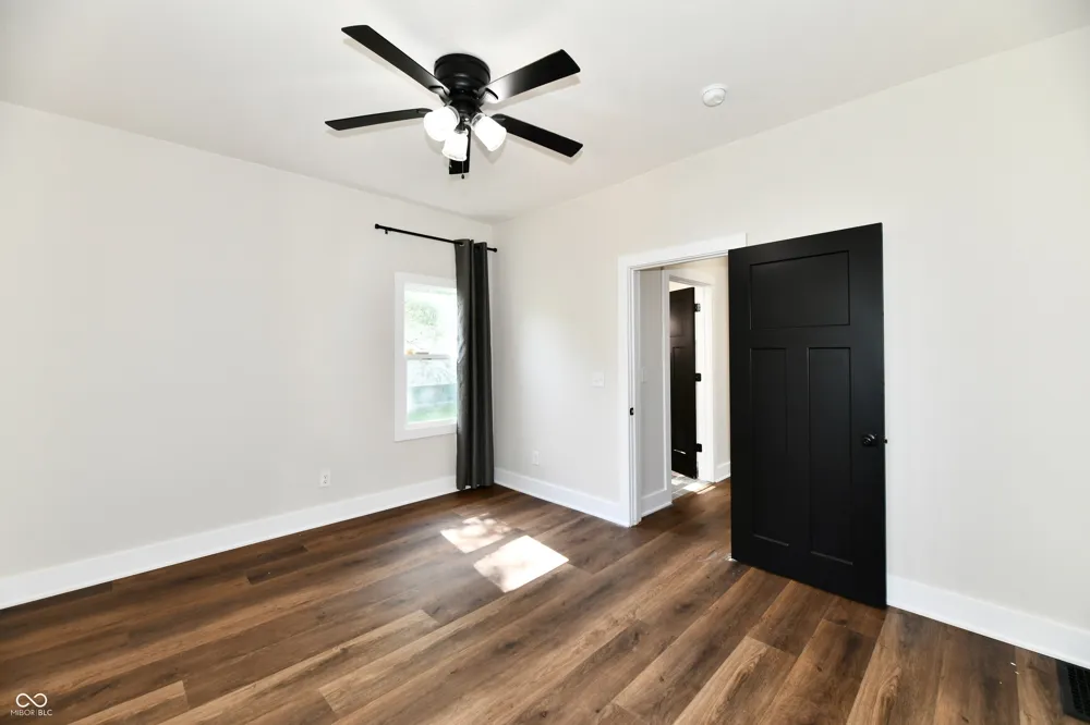 1526 B STREET Elwood, IN 46036