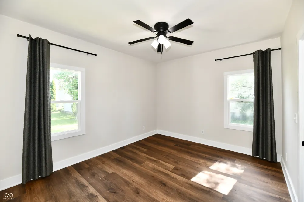 1526 B STREET Elwood, IN 46036
